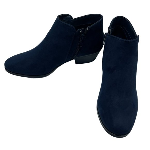 NWT Style & Co Wileyy Ankle Booties Size 6 Navy - Picture 2 of 7